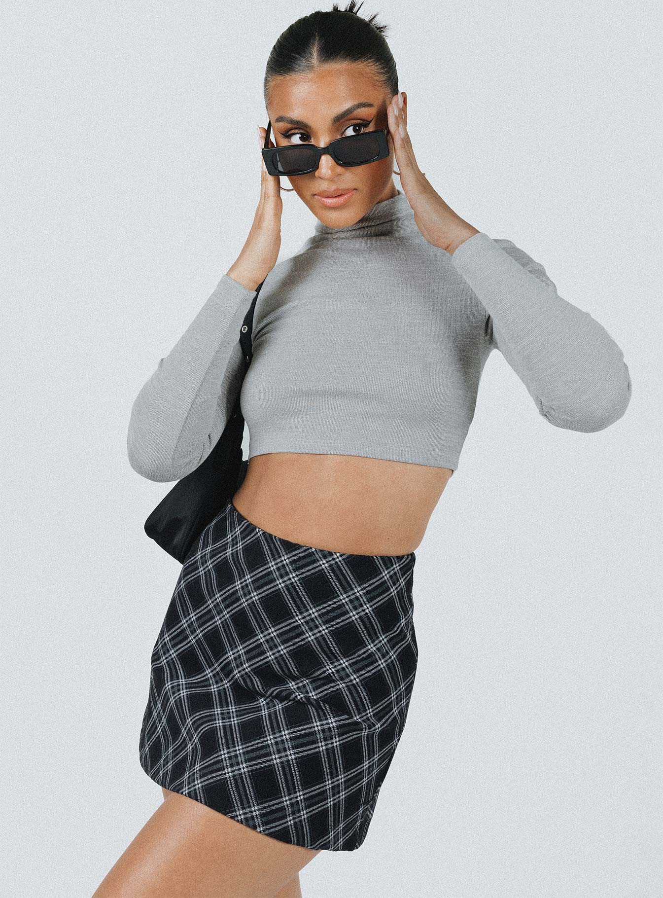 0-modelinfo-christy-us2_52ad4736-6224-4583-b680-96ab9ee4af36