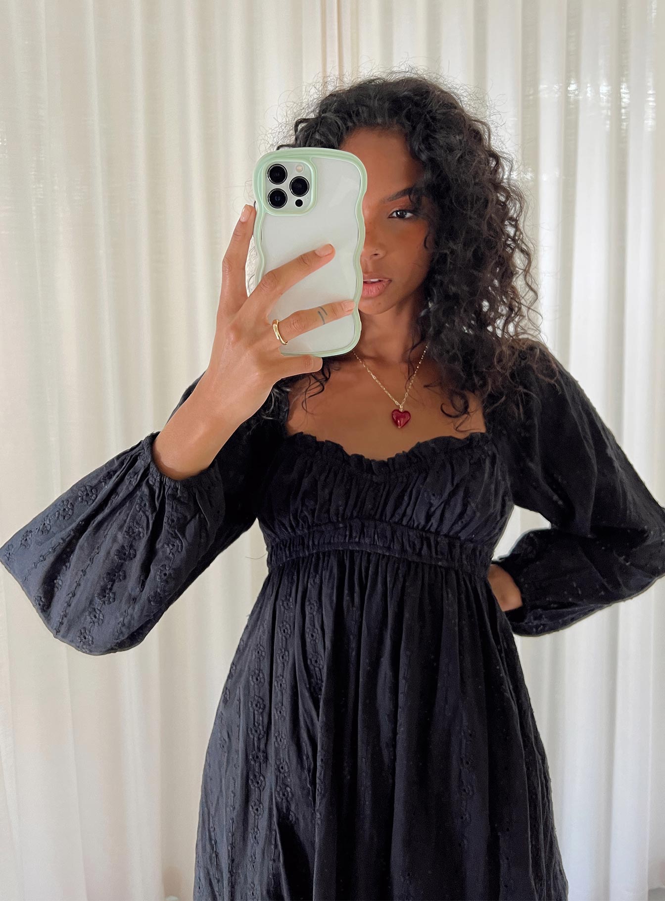 0-modelinfo-kristen-us2_addaf6e5-04a2-4ffc-86e7-8502031edbe6