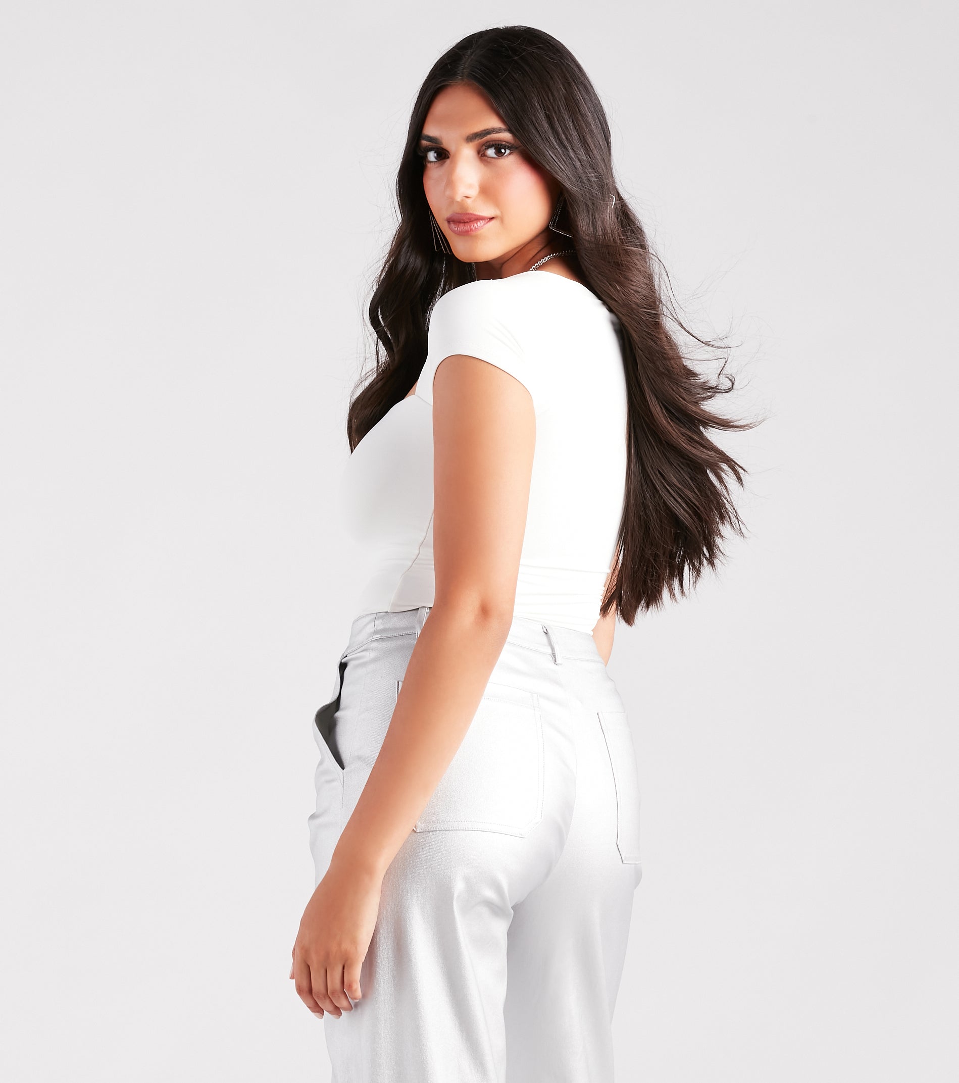 06002-1676_2_e6b4f150-a5b3-4a7c-9925-502279a753c1