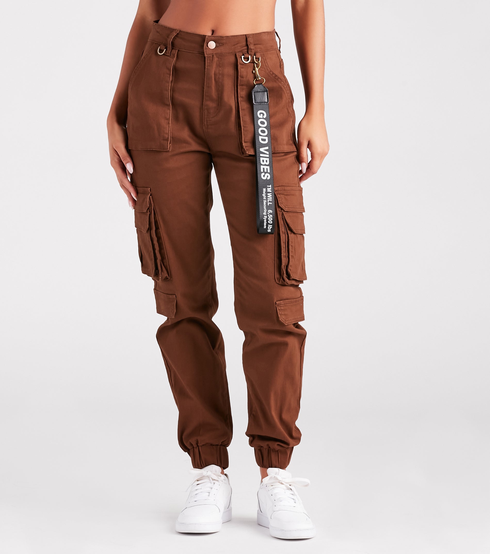 06302-0762_1_2b628214-574a-46e4-b1a7-bc6a892ab95e