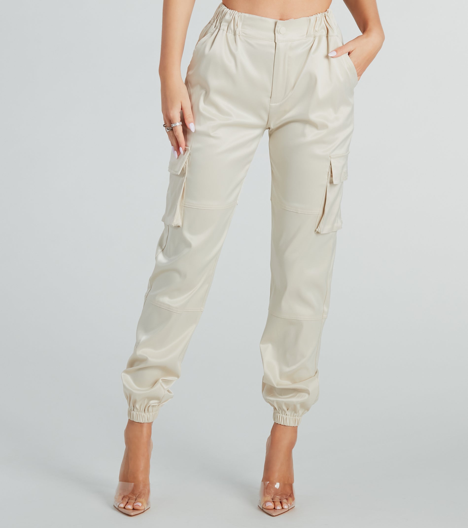 06402-1379_1_d0239d3a-a056-45f7-99db-84387c8f6027