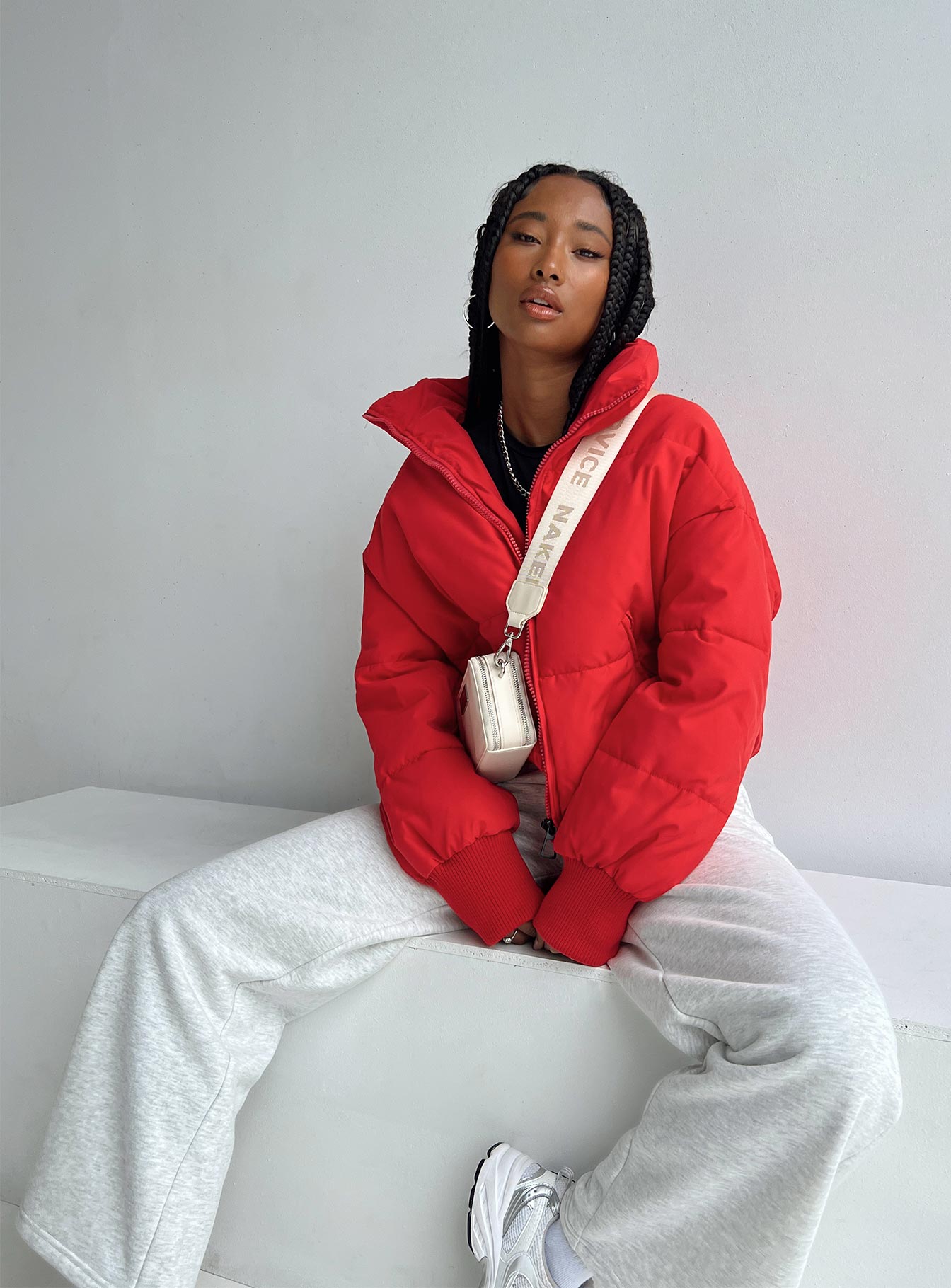 1-modelinfo-eyes-us2_84988891-c822-4b1e-a57d-dc97d47d03a3