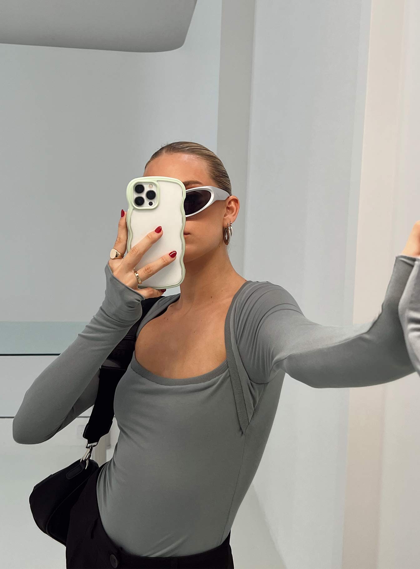 1-modelinfo-kiana-us2_97413a28-55a7-4bd3-8cfc-61ceb3df58c1