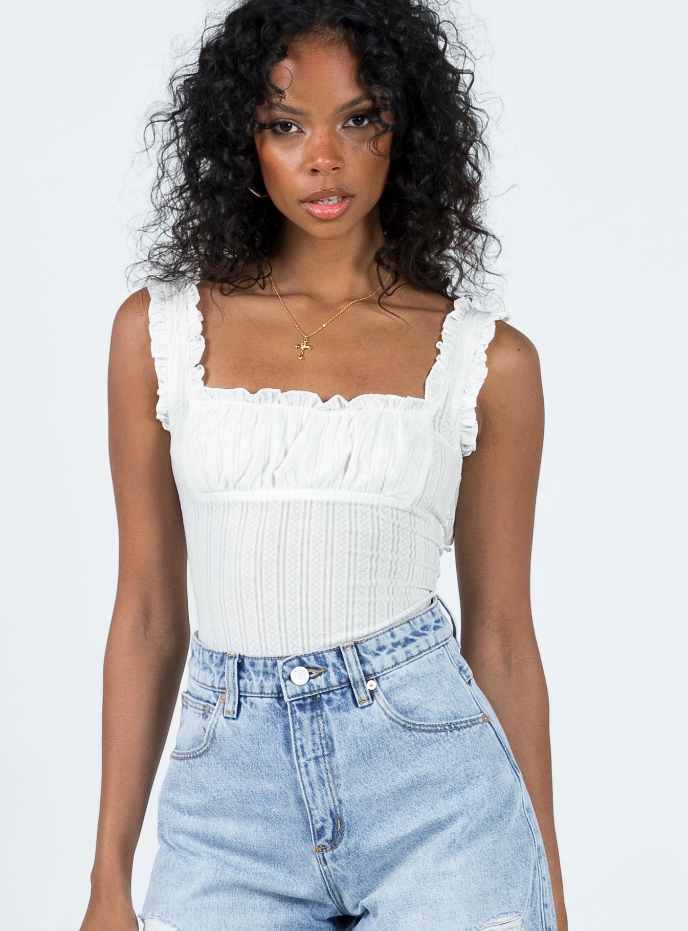 1-modelinfo-kristen-us2_6535647d-3711-429b-ac27-b40bf2bf77c6