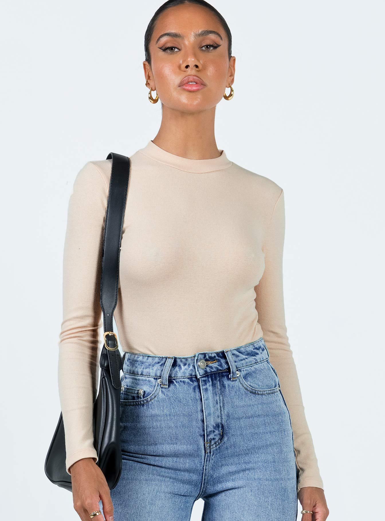 1-modelinfo-tamika-us2_4cd8b27b-3133-4dca-a899-b860a7d90b59