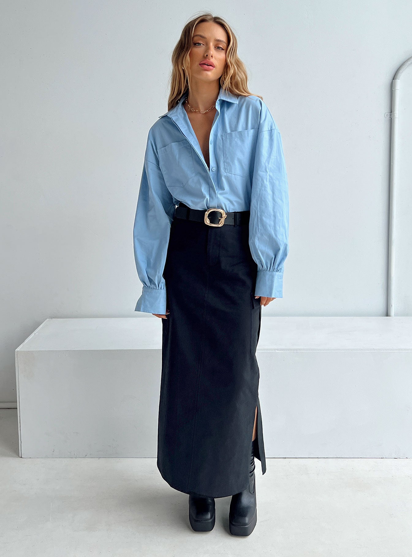 2-modelinfo-Saskia-us2_d0d94ae0-961d-4b0e-a3b6-d76335a88998