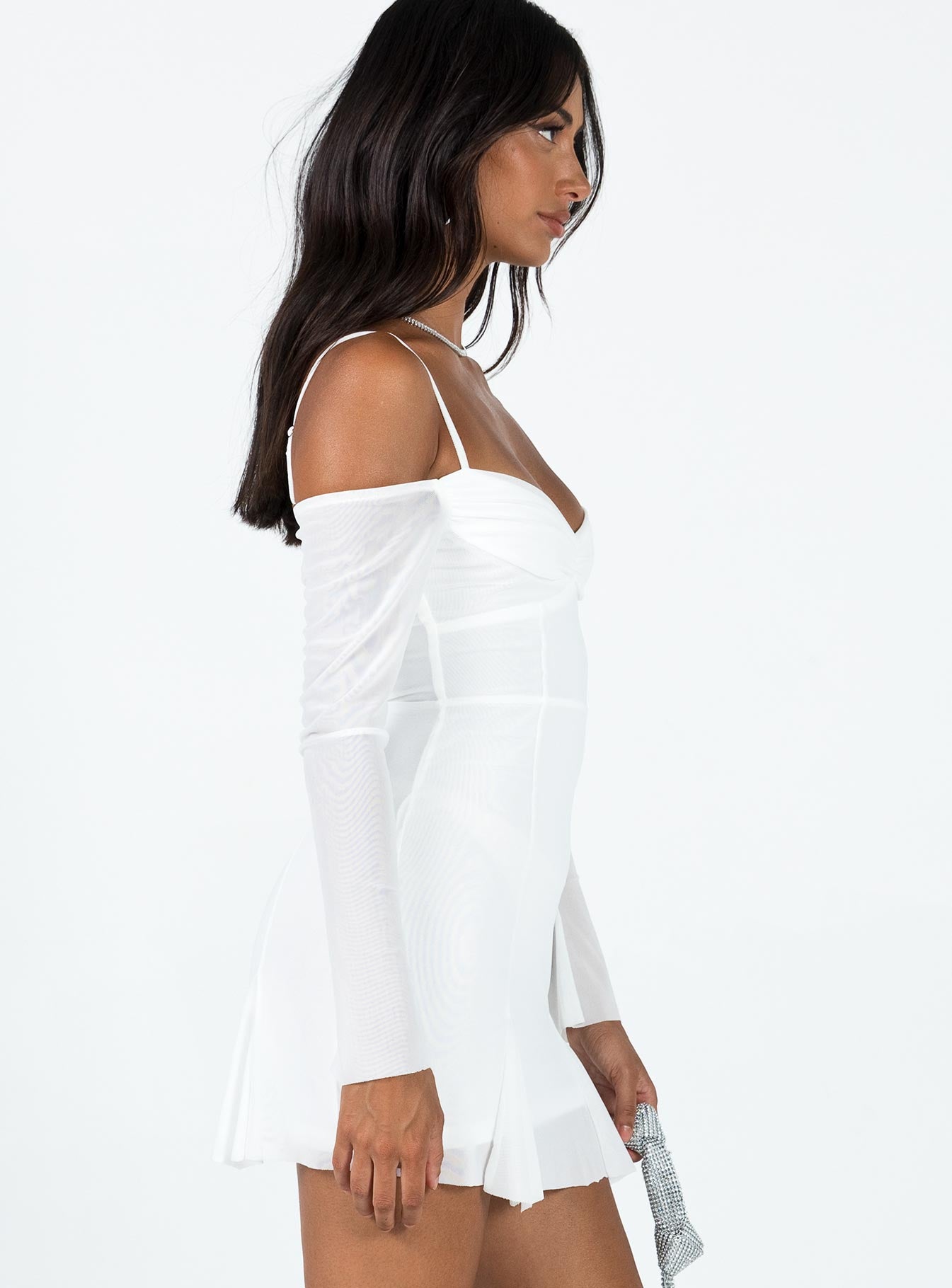 3-modelinfo-Amelia-us2_046494ea-e02e-48a4-a944-8d49a06a4002