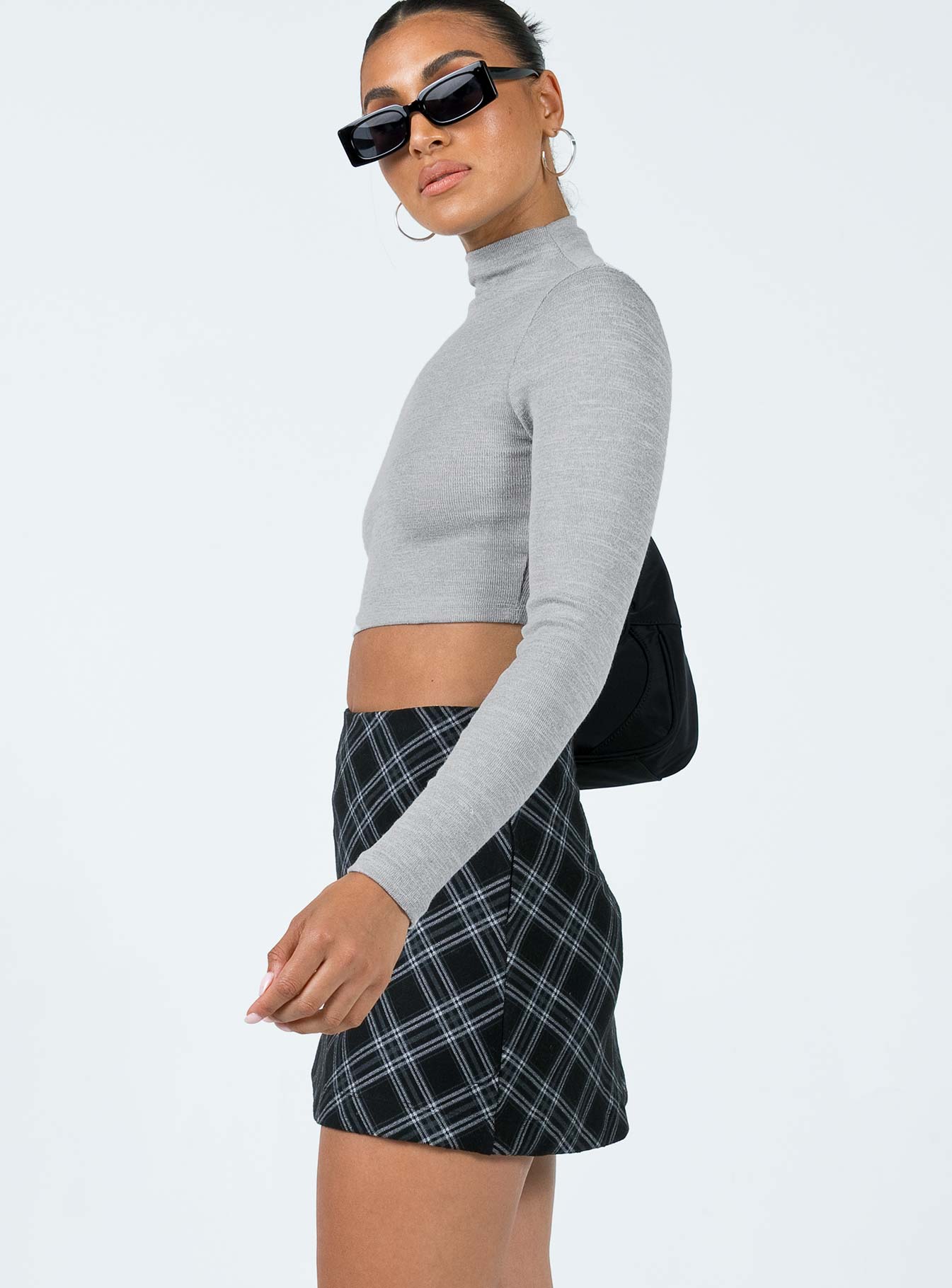 3-modelinfo-Christy-us2_21dae40a-16ab-42ad-8f02-eb30b7eb9c9b