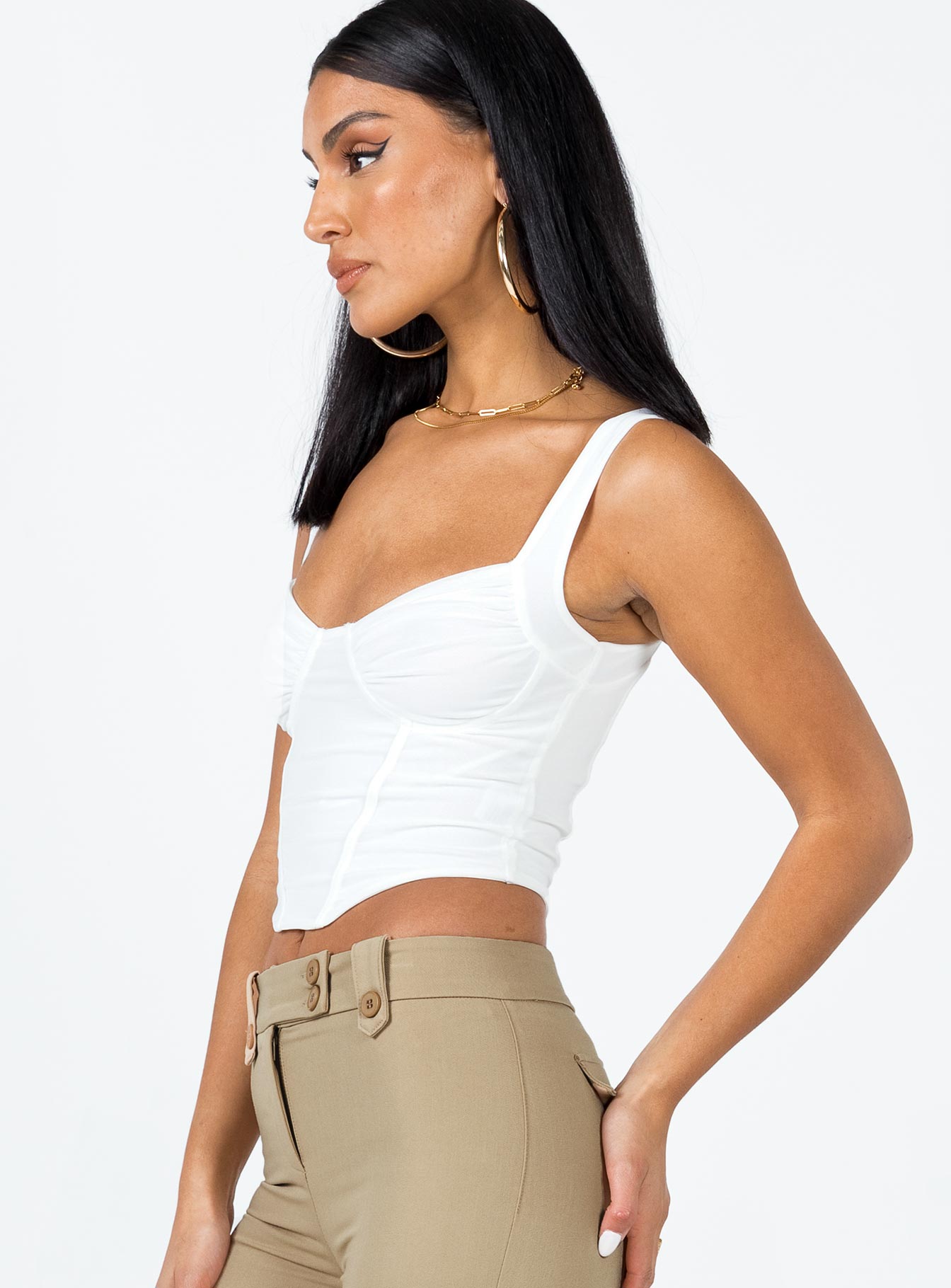 3-modelinfo-christy-us2_e8c701a7-1308-43f7-a174-ae66a4d08ac3