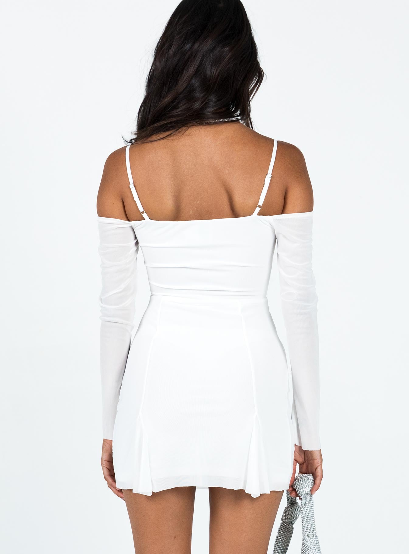 4-modelinfo-Amelia-us2_66054162-3471-49fd-a4ad-83d02744e59d