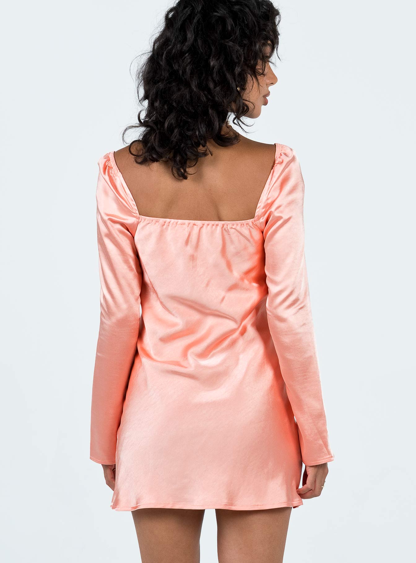 4-modelinfo-tamika-us2_c263ee2d-48e5-46cb-a698-65fb59fb90dc